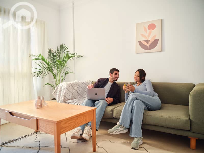 8 hekayat1676 1 copy. jpg