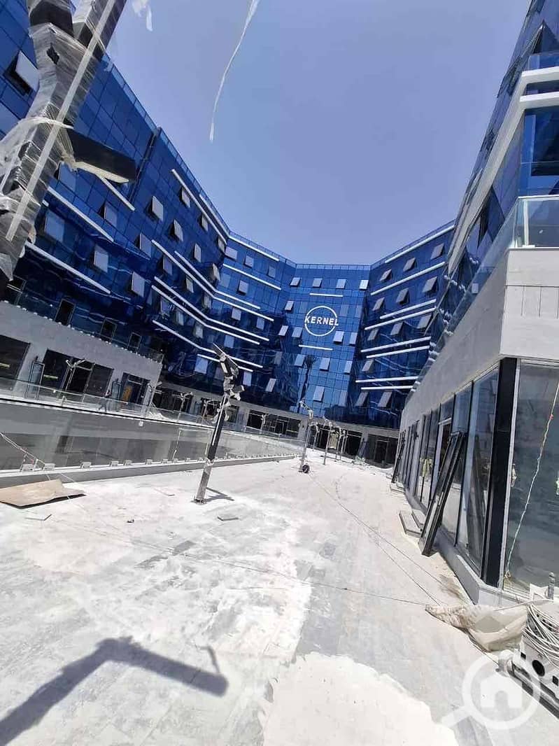 3 ce703b6e-e1d9-4b85-a8cc-116f6198778d. jpg