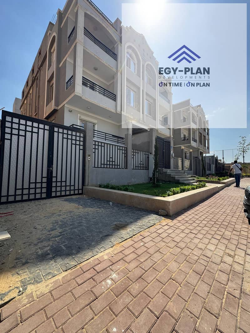 6 582688694_3089114178144439_6019782807846342994_n. jpg