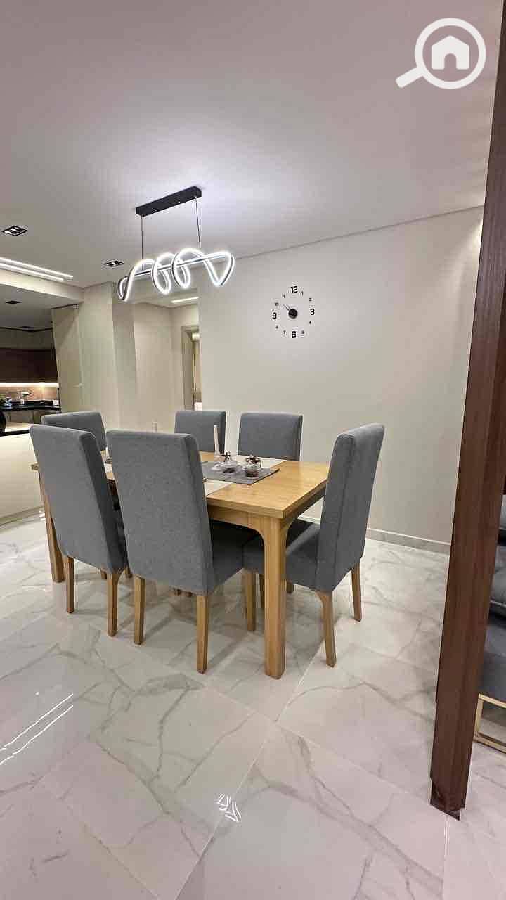 9 996408e4-455d-484c-8a5a-7e59ad45b48e. jpg