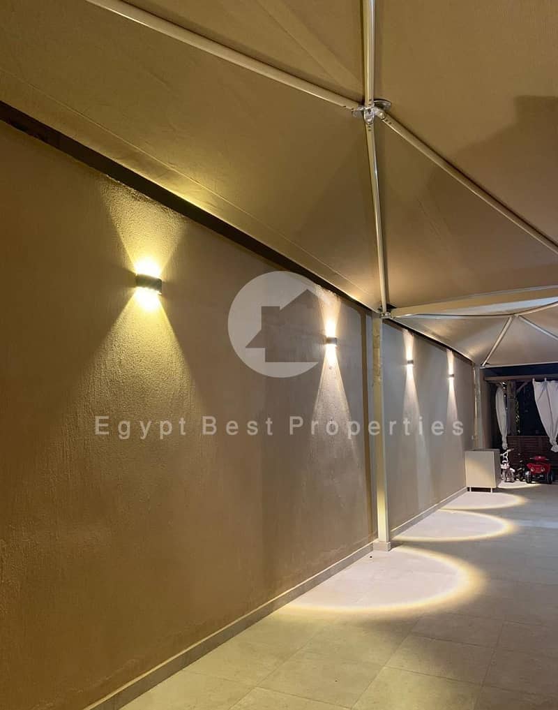 2 43bc96b9-1ee0-48a1-8141-462aad48bd7b. jpeg