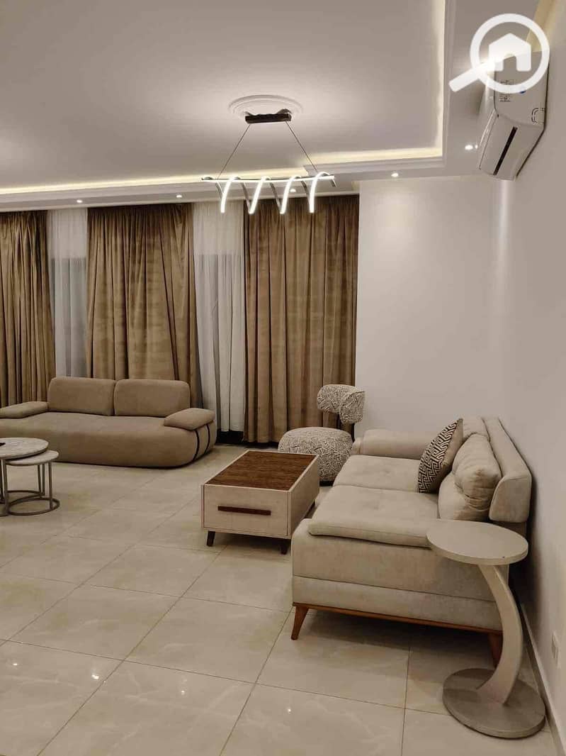 5 7b46e8d2-1dcb-4308-a44c-0636477a3484. jpg