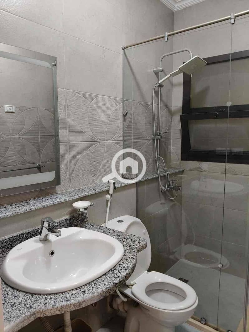 9 6d2e566b-eca7-44c7-b6fb-db90338cb436. jpg