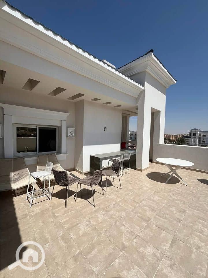 2 491775371_893884739506165_34028489331358615_n. jpg