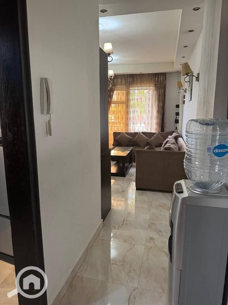 6 ee61aefc-299d-4f17-a849-01e0d1c77de4. jpeg