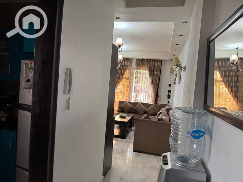 10 43a2087b-a1d9-4993-8854-e7f9342c4cea. jpeg