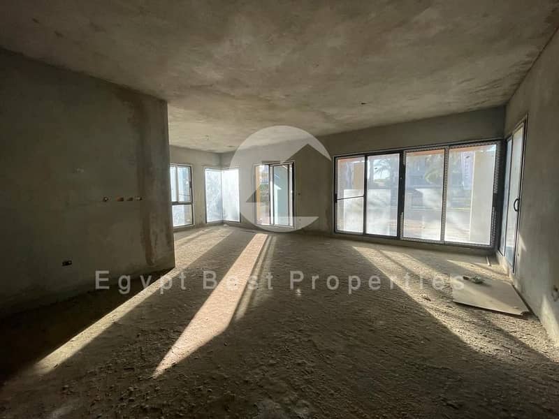 3 PHOTO-2025-09-24-18-47-55. jpg