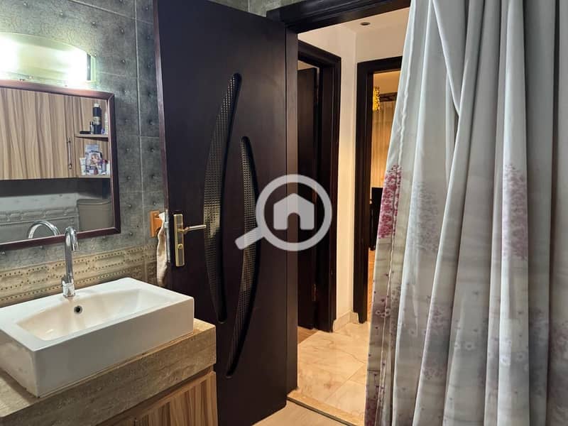 5 bc4b4871-eccb-416d-8ac3-dcef253e3d6c. jpeg