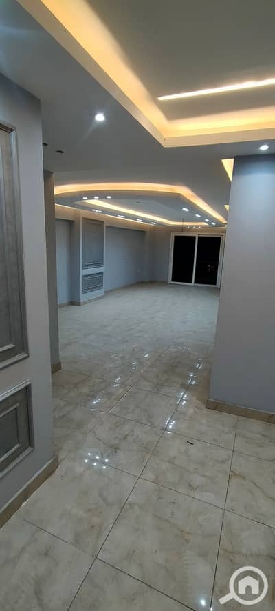 3 Bedroom Apartment for Rent in Mohandessin, Giza - IMG20251227193449. jpg 3 Bedroom Apartment for Rent in Mohandessin, Giza - IMG20251227193449. jpg