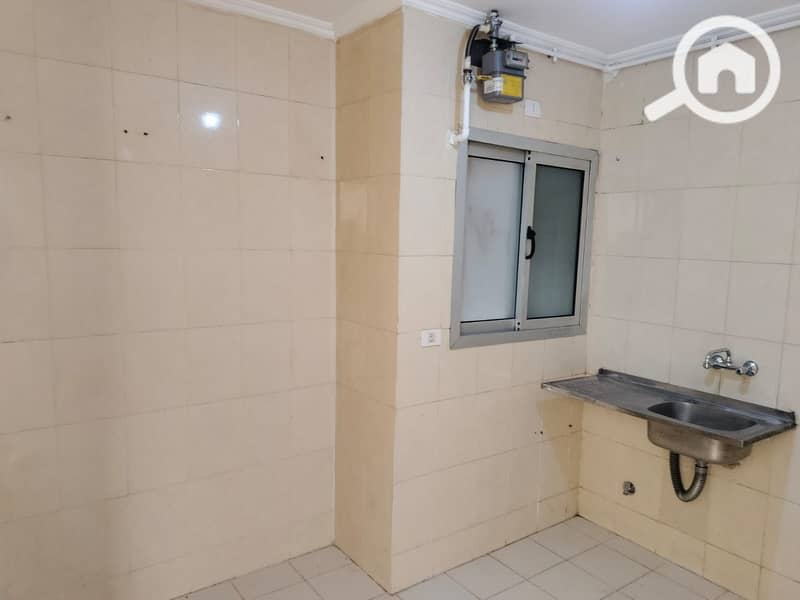 3 580197a2-e91b-4a47-9a90-9cfb9140cbca. jpg