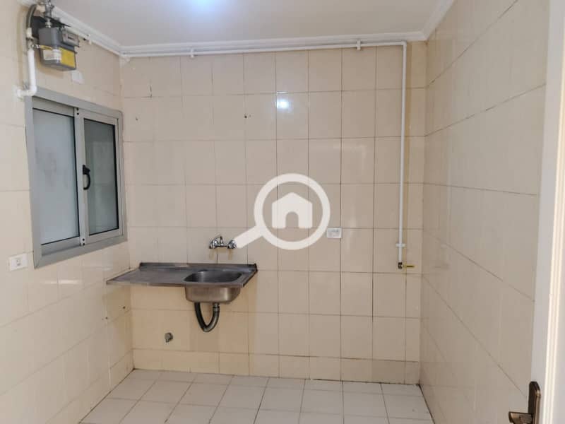 7 de1ea9e3-7504-4ef4-b96b-67266582d595. jpg