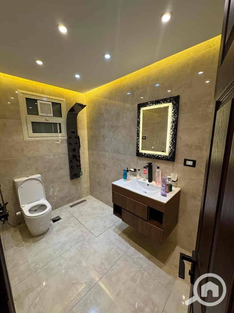 3 2714ba6d-f4ba-4d75-aad6-315fdabd9d47. jpg