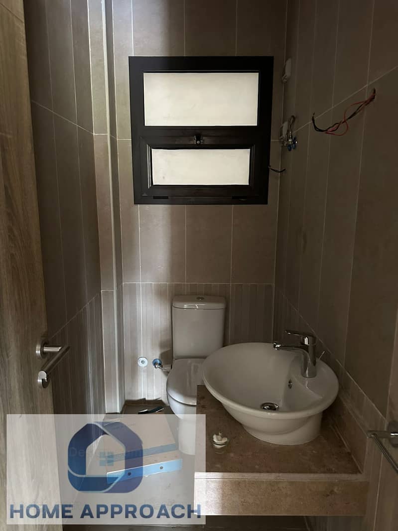 8 IMG-20251130-WA0023. jpg