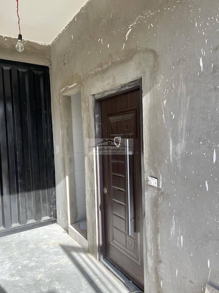 3 57b16b2b-88b6-4232-bd32-ce2a53e0db1f. jpg