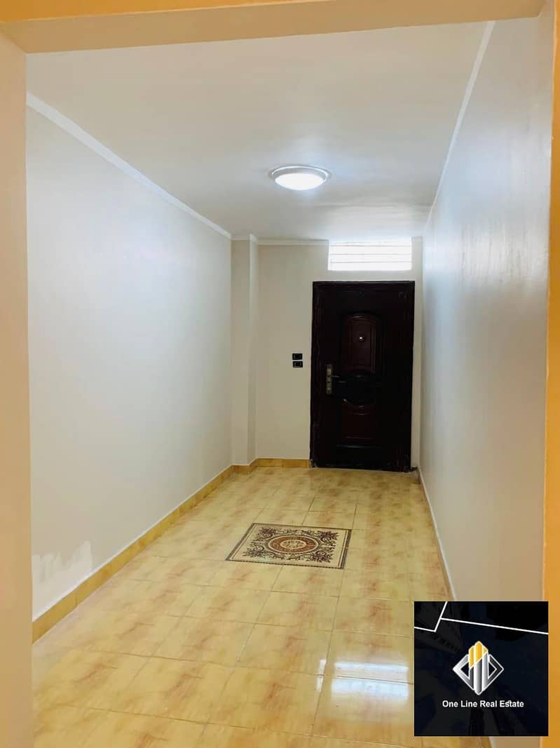 13 3d22e8a2-b4cf-48ab-af41-f18970ea66d9. jpeg