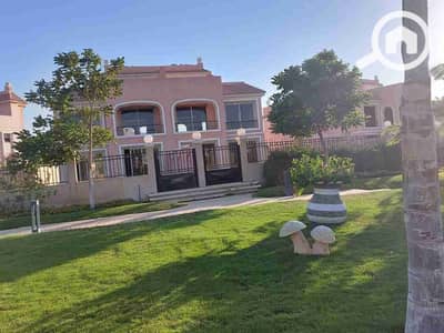 فیلا 6 غرف نوم للبيع في مدينة الشروق، القاهرة - IMG-20220119-WA0030. jpg