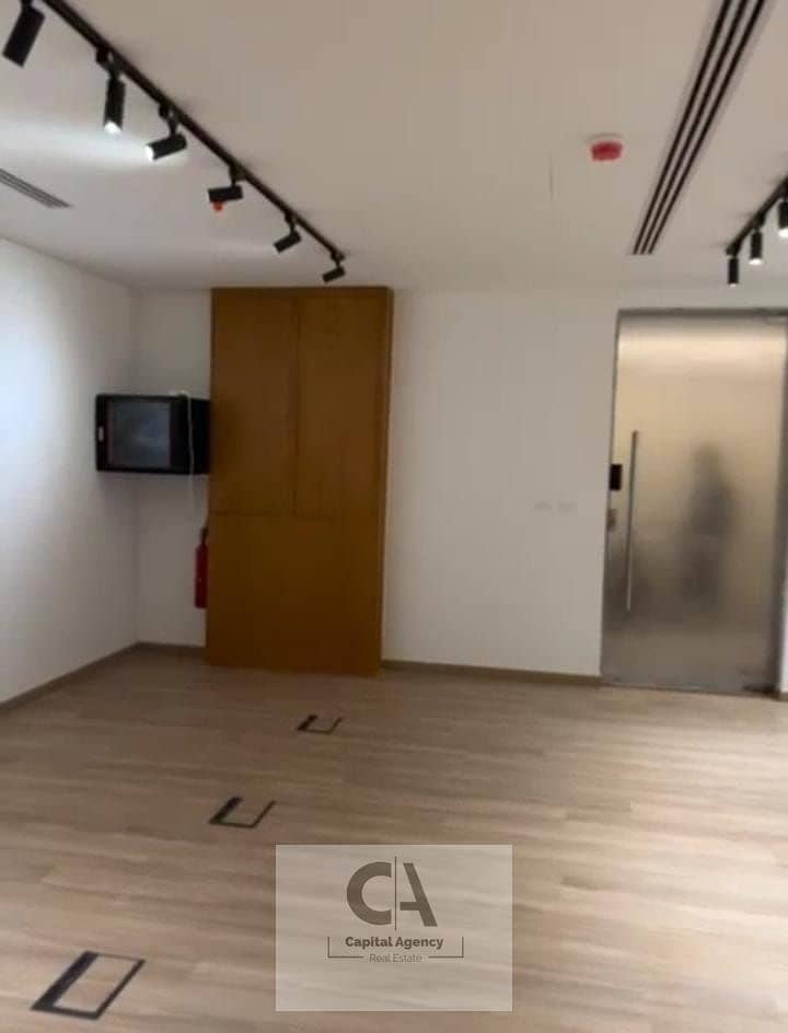 3 4a8743ea-0e52-4bdd-9f50-ea74646d0caf. jpg