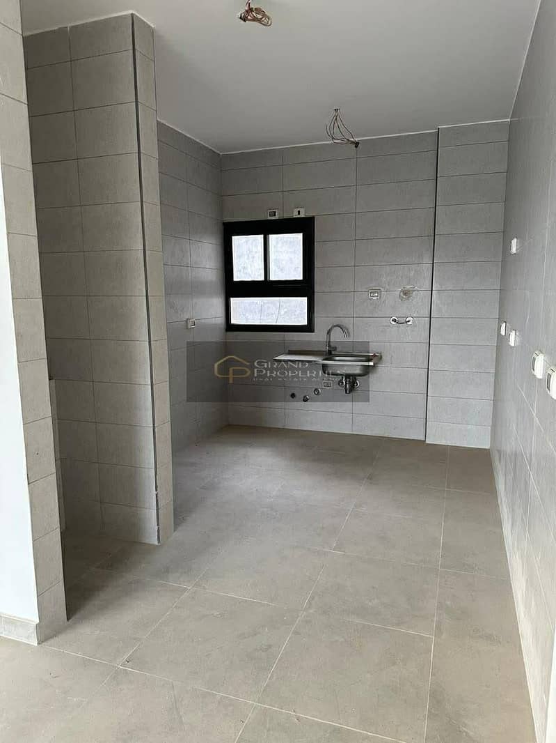 6 9f7b15f7-ea06-479e-9536-e66a8eb87368. jpg