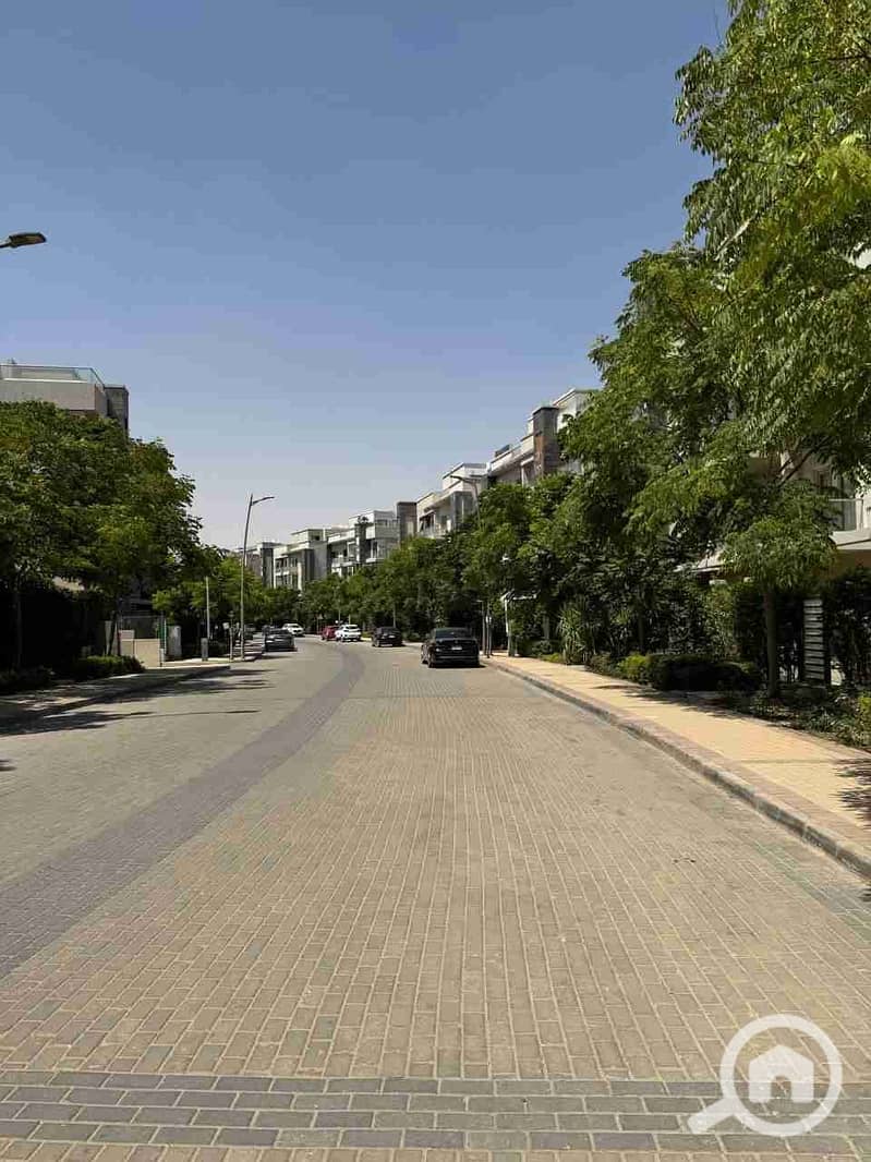 2 IMG_20250905_230234_359. jpg