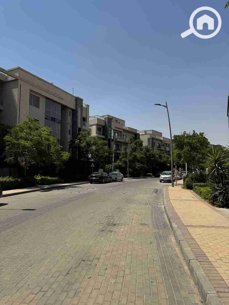 4 IMG_20250905_230233_767. jpg