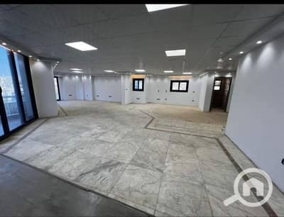 مکتب  للايجار في المهندسين، الجيزة - IMG_٢٠٢٤١١١٠_٠٠٥١٤٨. jpg