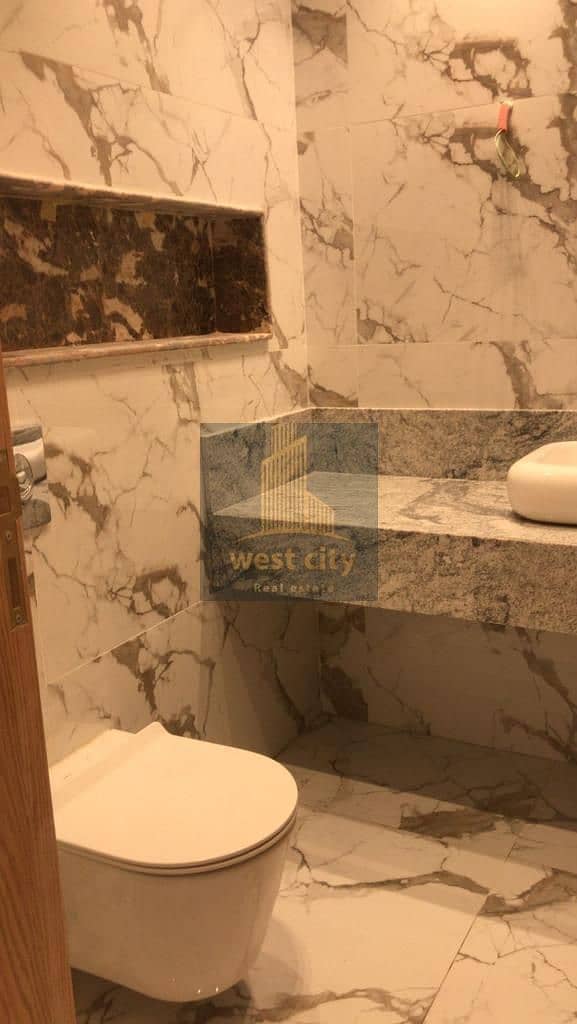 8 IMG-20251223-WA0081(1). jpg