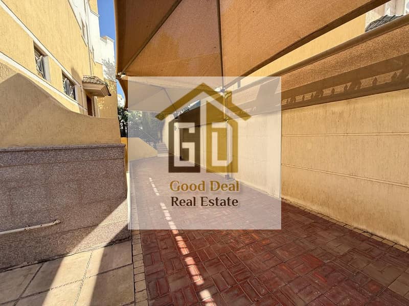 5 2303647e-82d4-420c-ba94-c33195f7ce74. jpg