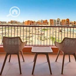 8 582687257_122140658360930559_5143064755461287152_n. jpg