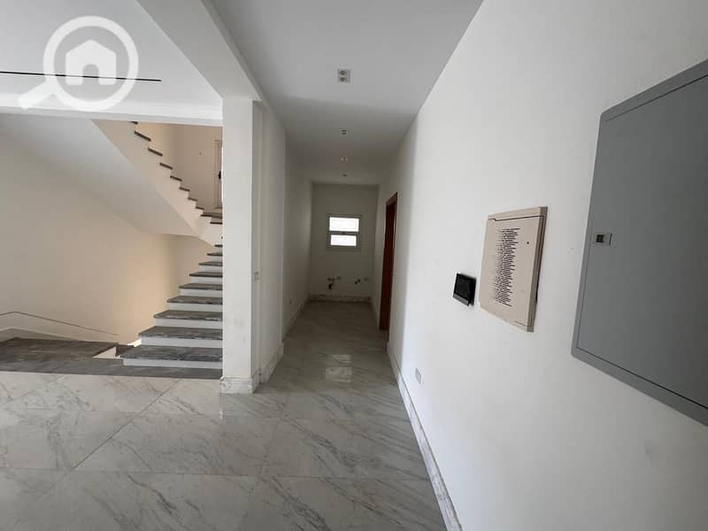 5 WhatsApp Image 2026-01-19 at 11.27. 50 AM. jpeg