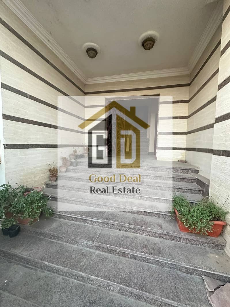 3 29ac1853-945f-4e7d-9b49-4bb92df0b886. jpg