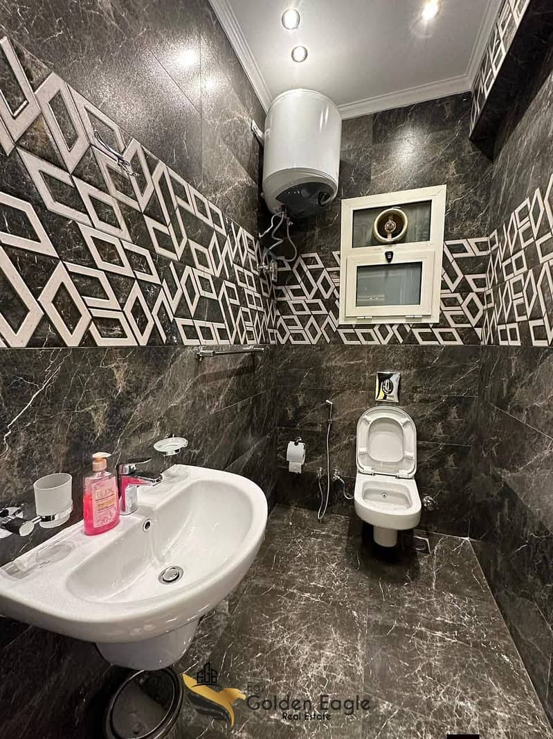 8 617605755_1562211805009346_684580039276466635_n. jpg