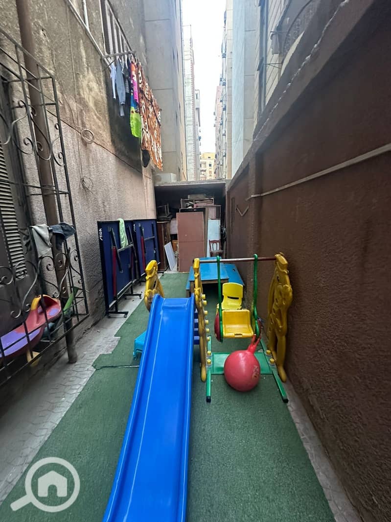 9 aa3e2185-71a8-4f15-8329-deca8e6f990a. jpeg