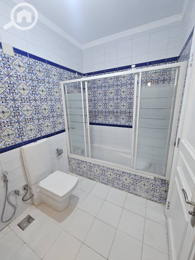 6 a3f10a79-8f66-40af-a9b7-3d5c18cce47b. jpeg