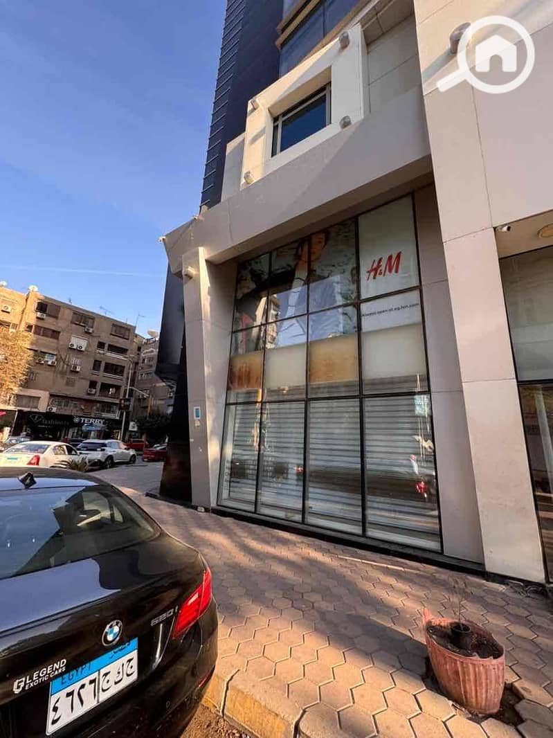 6 c9068876-fbaa-405c-abea-c53db6dfa488. jpg