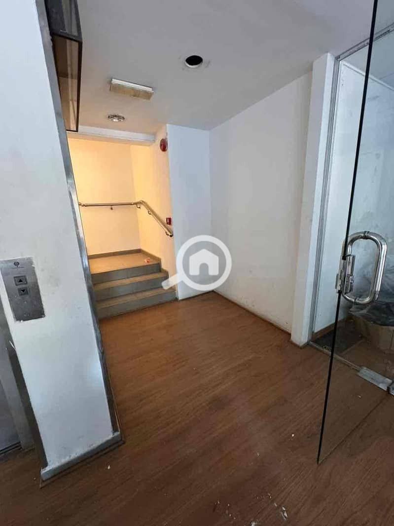 15 d1e6d105-8167-443e-89ee-a2048314acc1. jpg