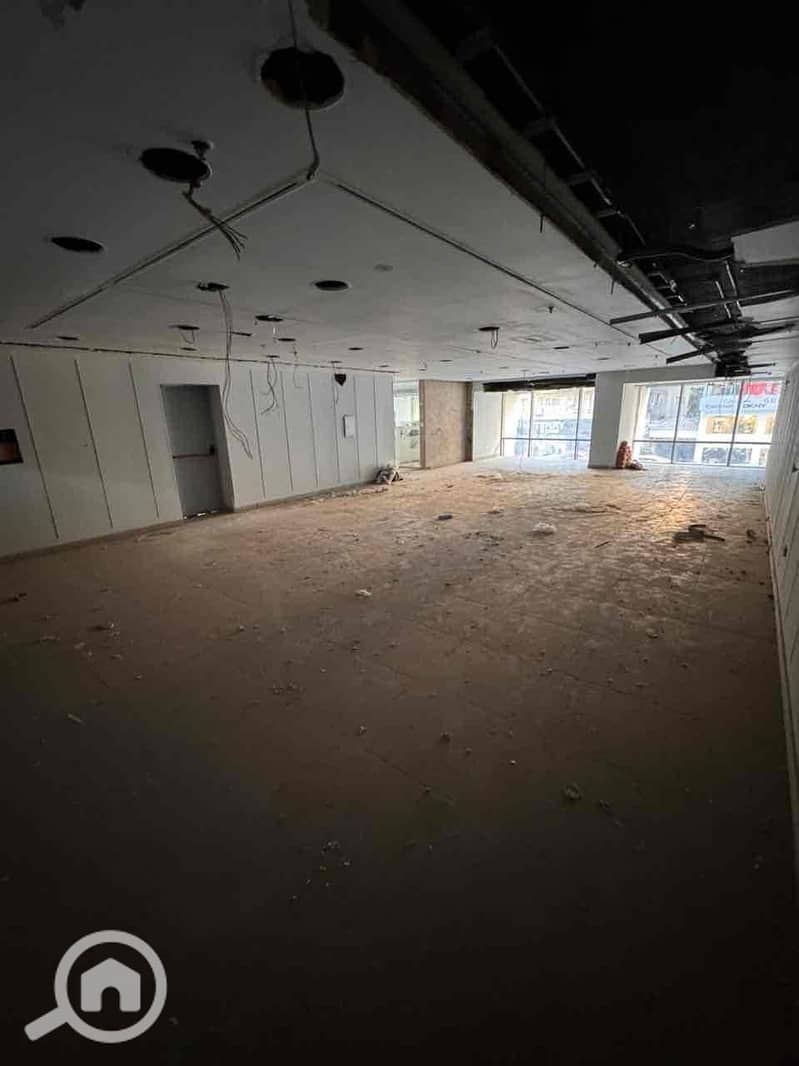 23 7d331787-de68-418a-bc41-598a63143142. jpg