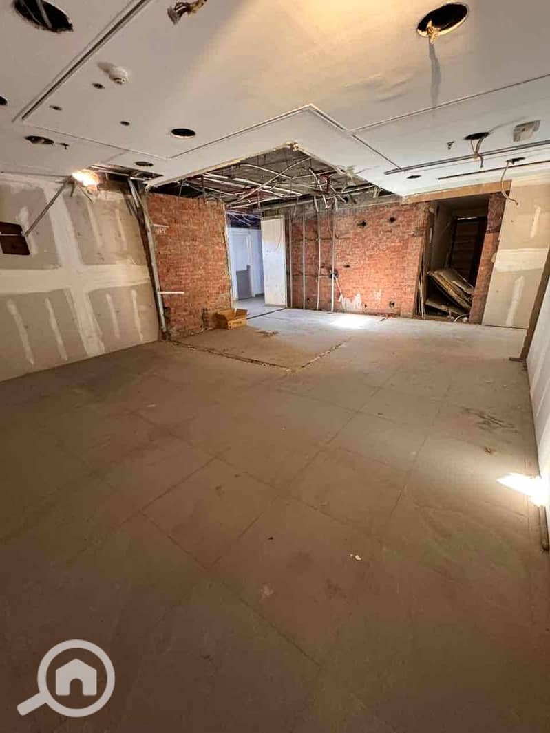 38 8c02b718-66e5-4f37-ba17-78970ef894f2. jpg