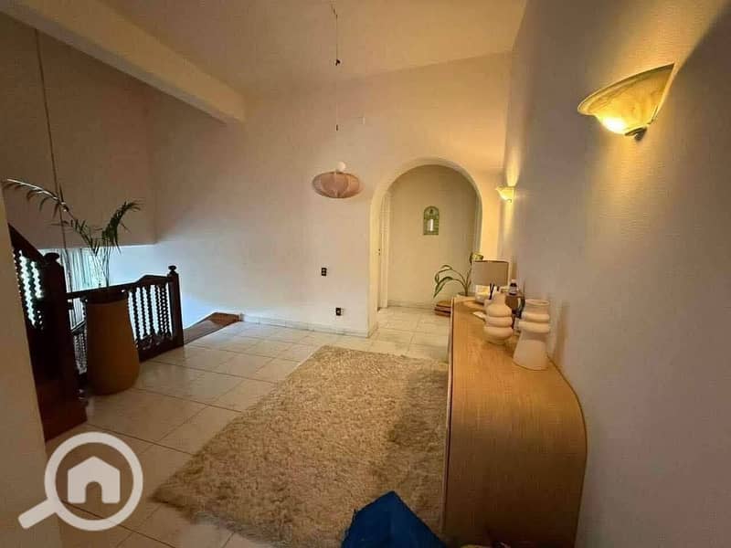 2 b16af375-36be-487f-b075-5b63e8369047. jpeg