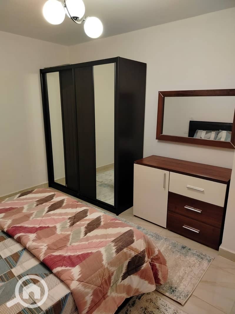 6 65e4268a-eec8-4463-a2b8-3cc090af15f0. jpg