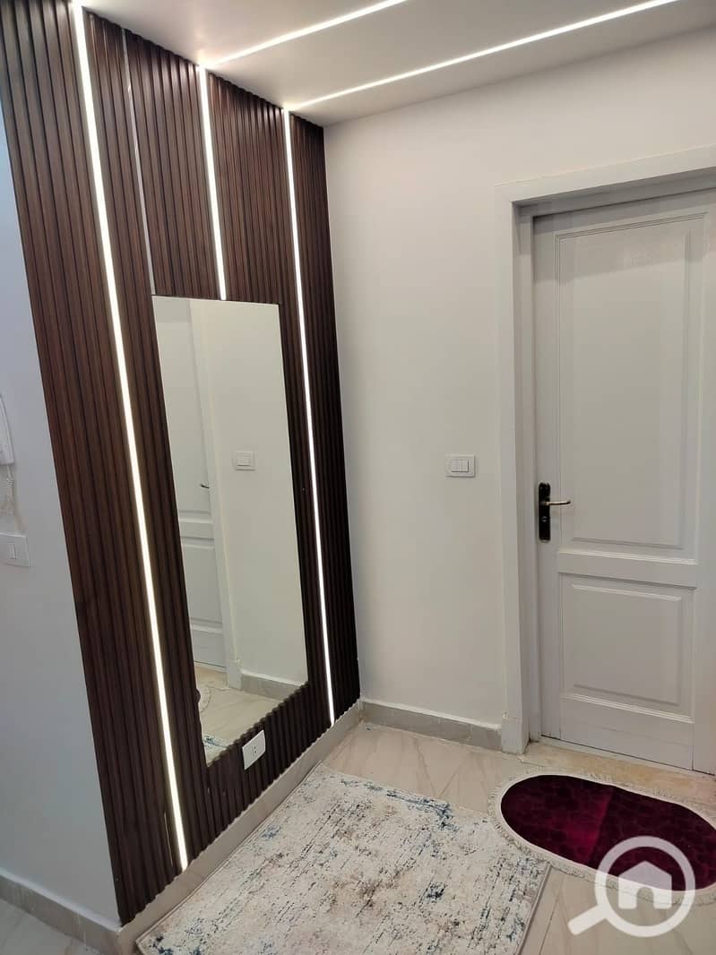 12 2f7271d1-fd6f-4445-9b71-217dfecb0c87. jpg