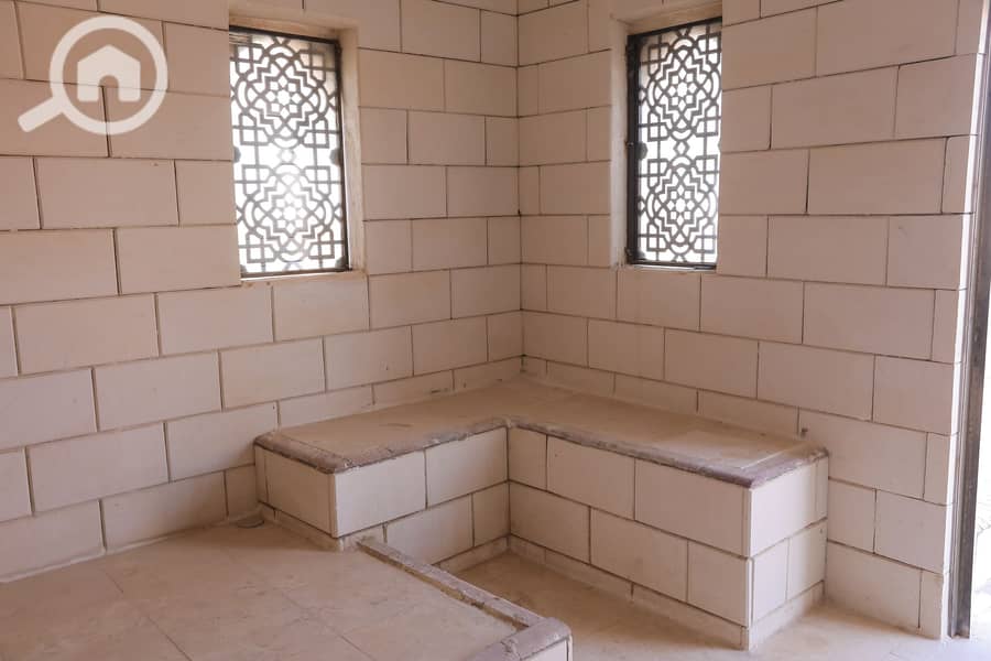 5 kKOy3ITJhzIEtUfAC8HurP3HqNQqfoWcbugb9bMk. jpg