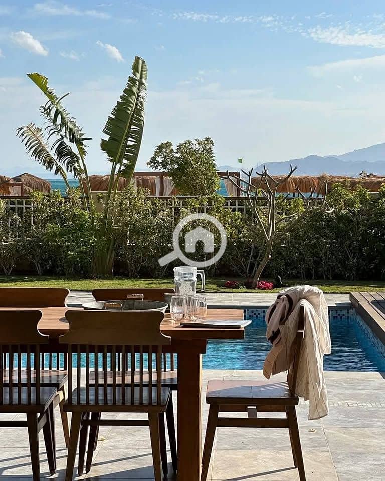 5 551318440_25010366688599216_4762593120537005957_n. jpg