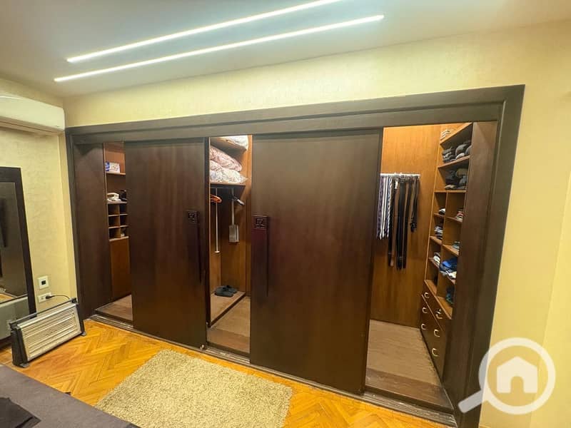 16 370f9a81-35fe-46f7-a65f-cf99573c9b2f. jpeg