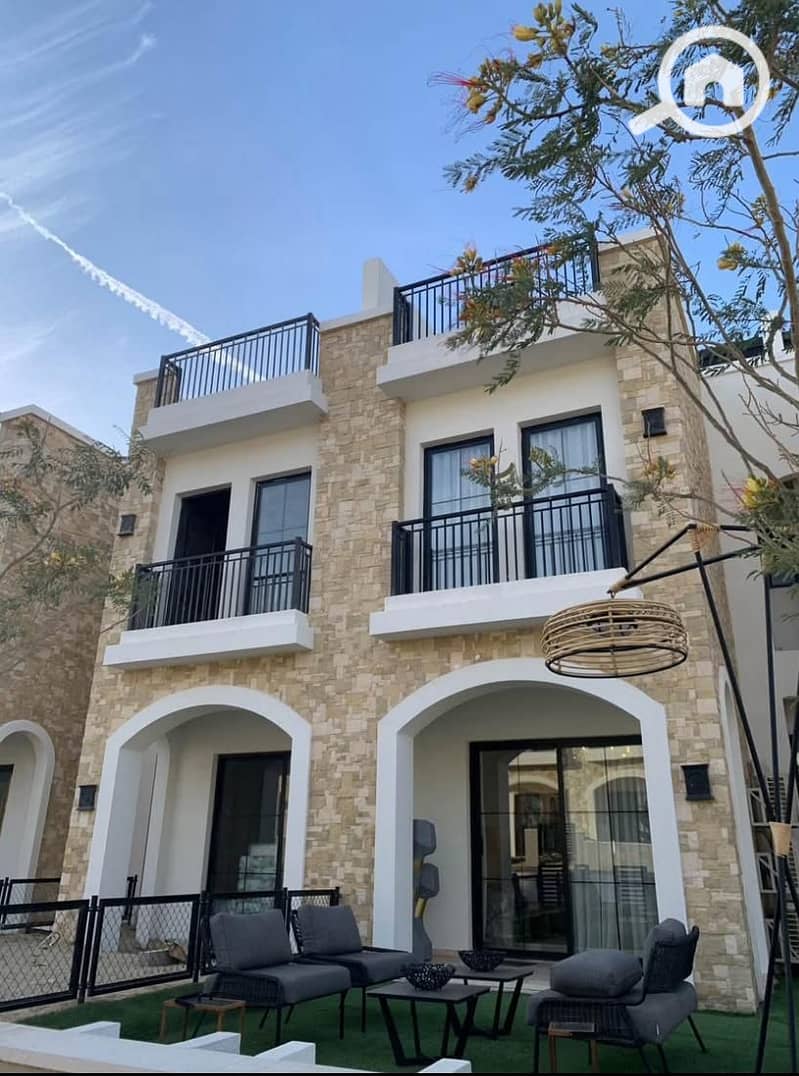 11 WhatsApp Image 2025-10-20 at 23.09. 32_81a2d4d7. jpg