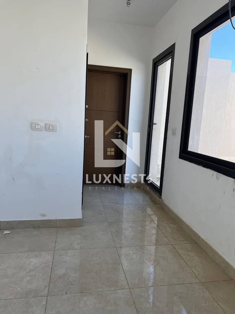 10 WhatsApp Image 2026-01-15 at 5.16. 20 PM (1). jpeg