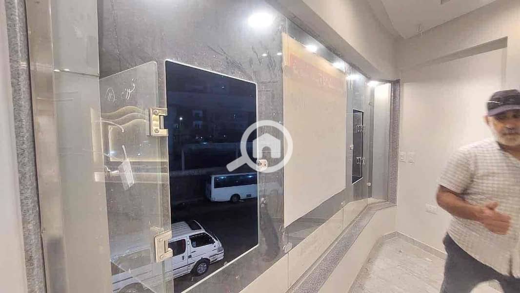 4 86ca20c7-c6ff-4985-9f43-3404ca8b5ae6. jpg