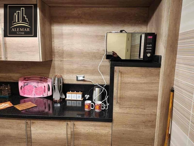 13 af6c0caa-6360-40dd-a8d0-4b11efdb41e9. jpg