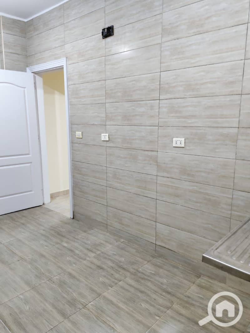 8 c44afc1d-f8cb-4ca1-b0d9-8da001f923c6. jpeg