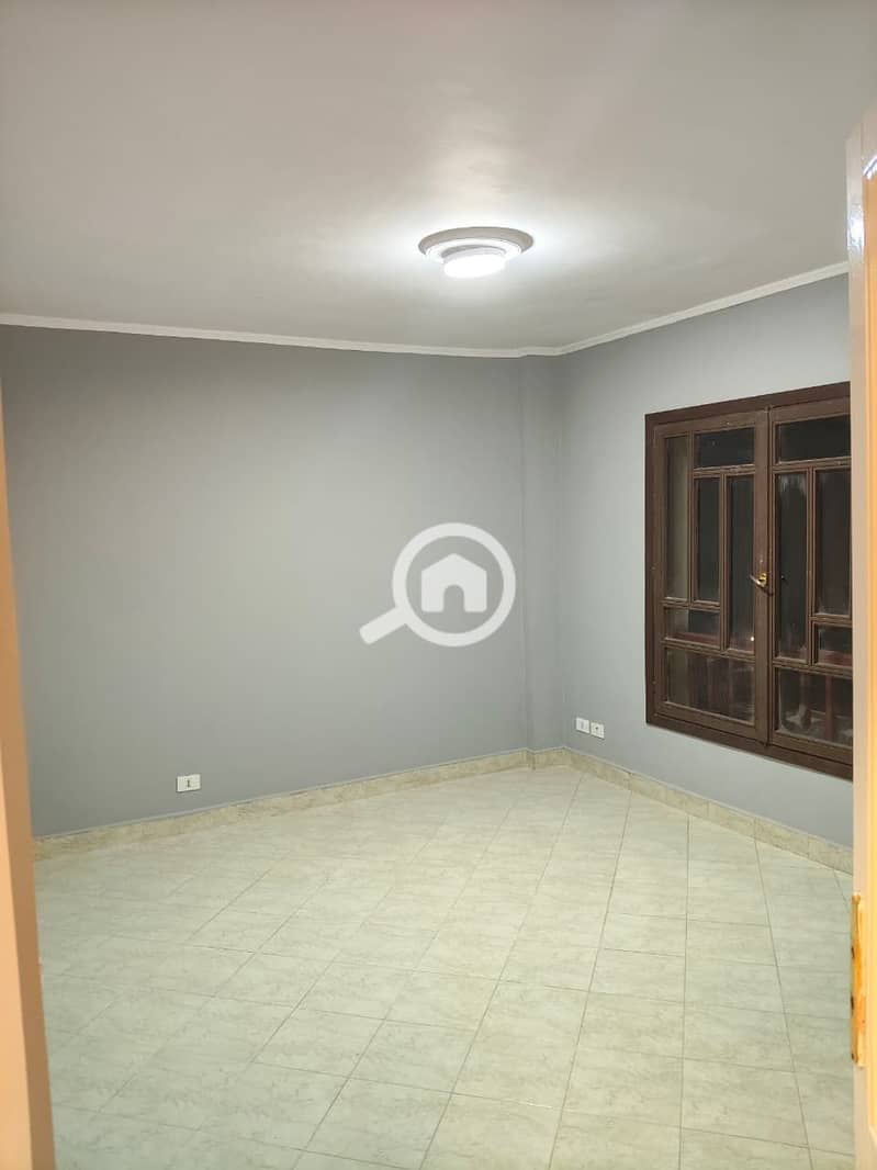 4 34c7d9b6-898c-4171-8871-4301a0480ed1. jpg