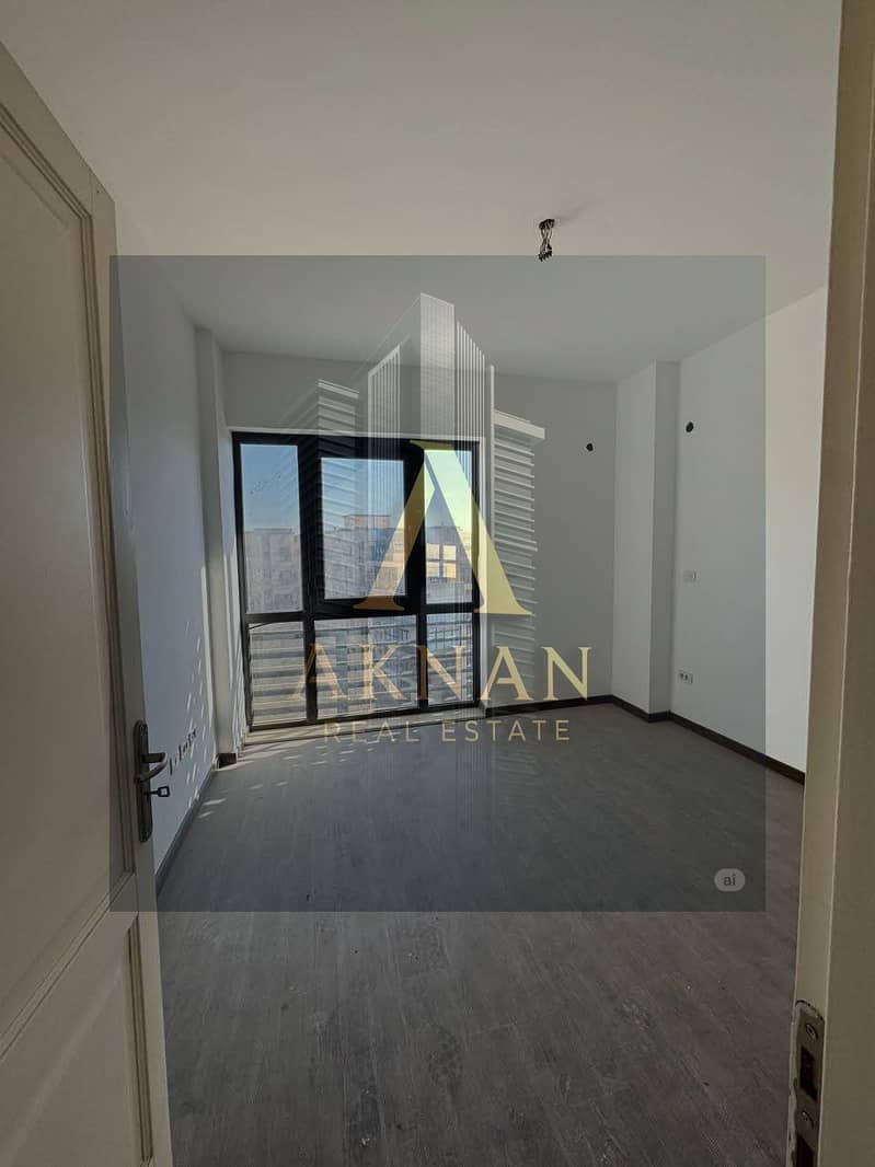 4 WhatsApp Image 2026-01-18 at 10.20. 17 AM (1). jpeg